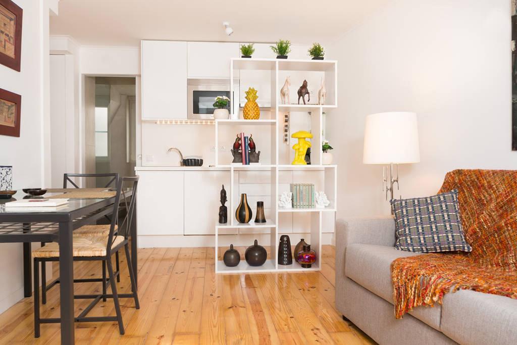 Beautiful Studio In Historic Alfama Lisboa Стая снимка